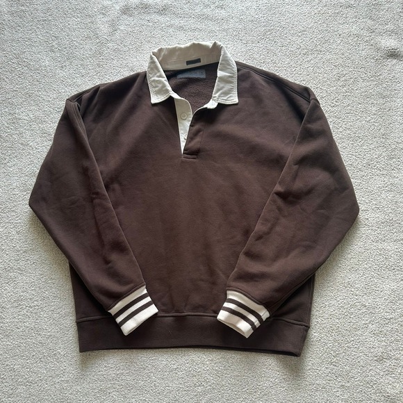 Abercrombie & Fitch Tops - Abercrombie & Fitch Women's Oversized fleece sweatshirt size medium in brown